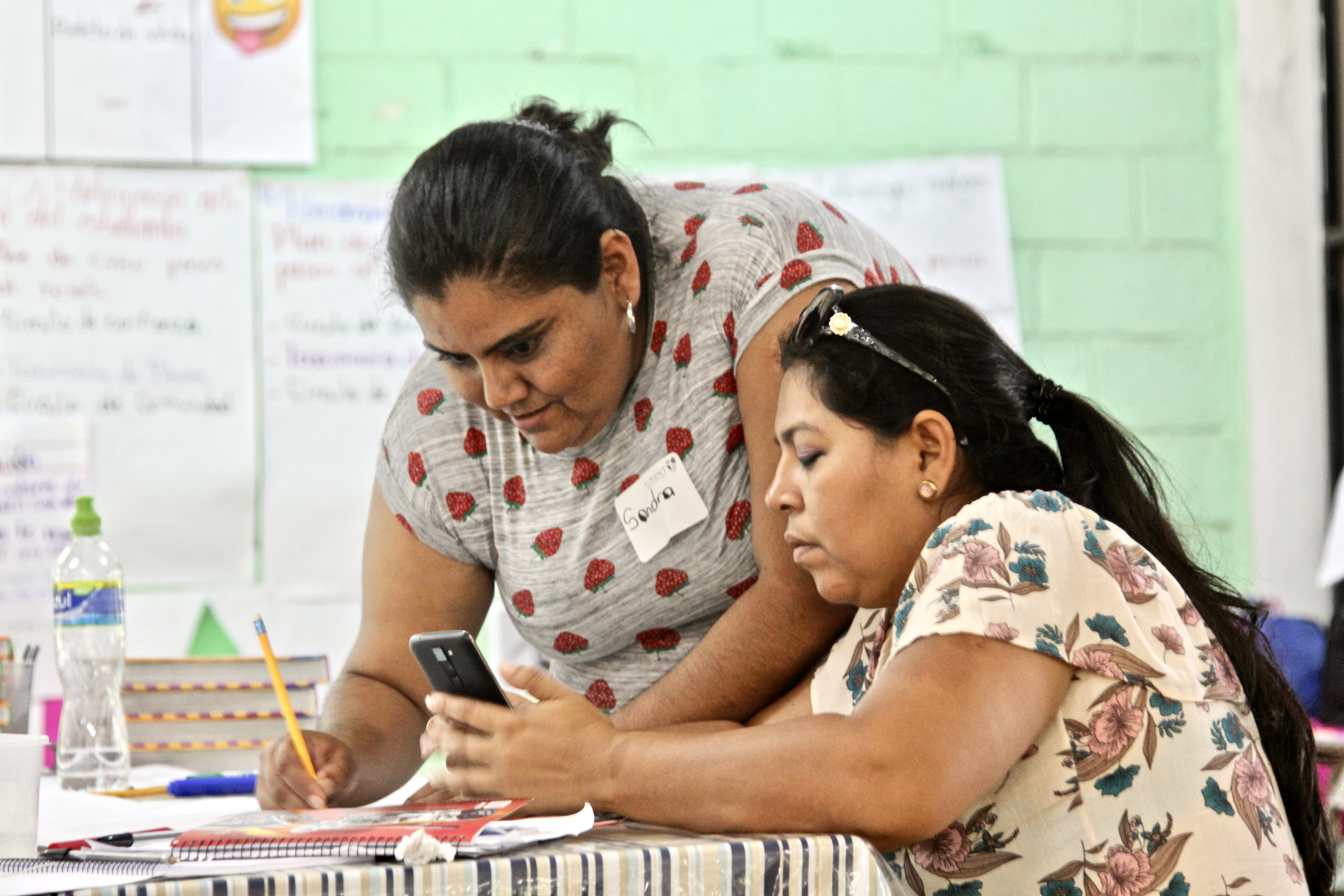 Teacher training program Honduran teachers maestras