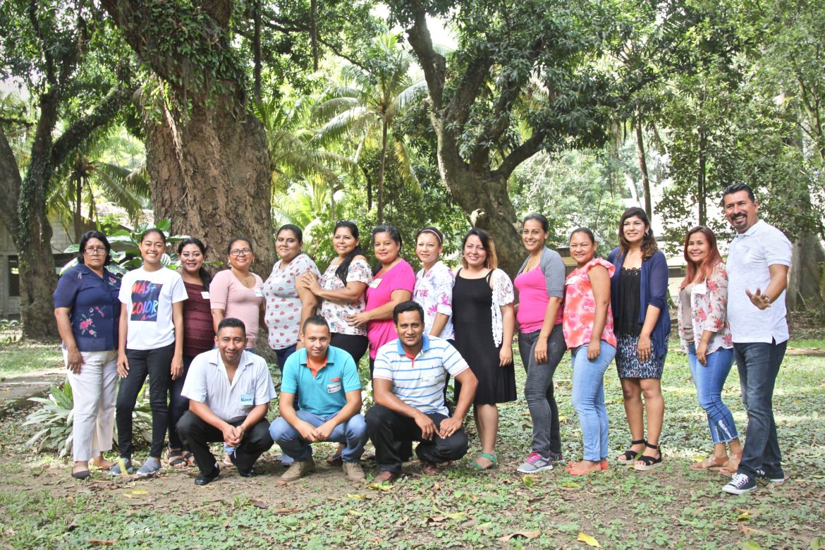 teacher training program honduras group photo